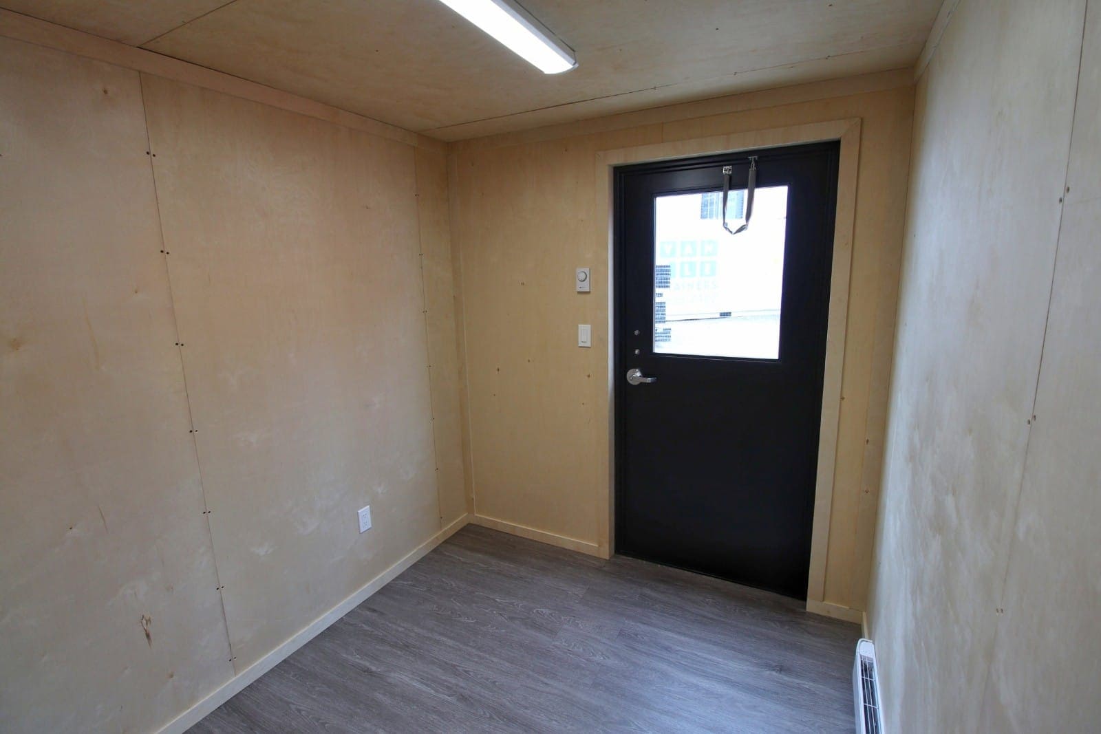 10&rsquo; Economy Office CUBE - Tupcan Pty Ltd