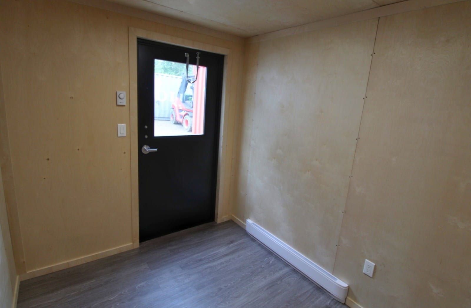 10&rsquo; Economy Office CUBE - Tupcan Pty Ltd