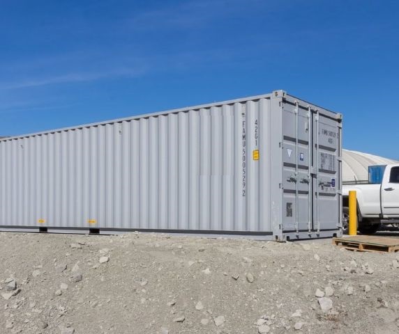Shipping container