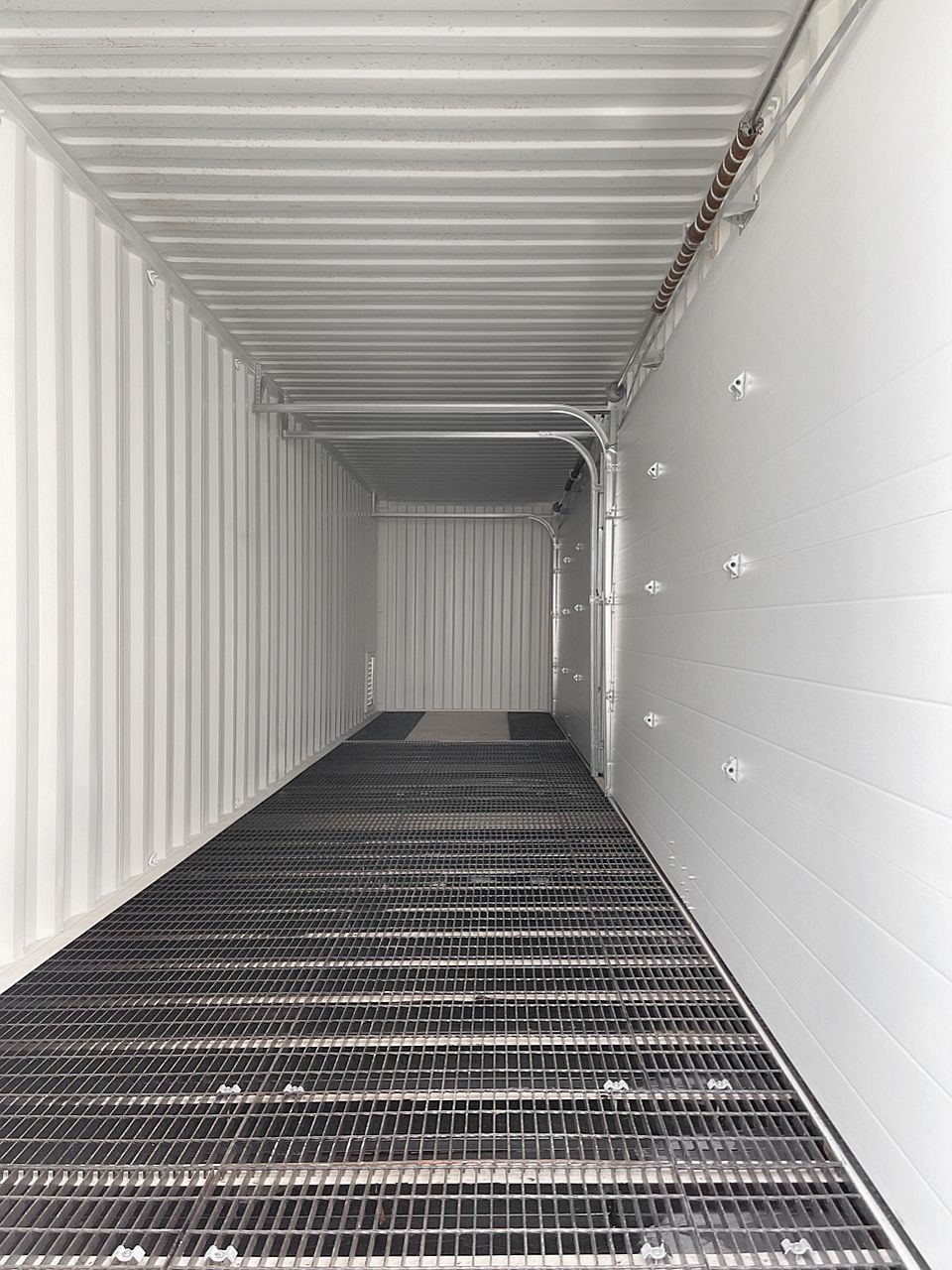40&rsquo;HC HAZCON Containment unit w/ Overhead doors - Tupcan Pty Ltd