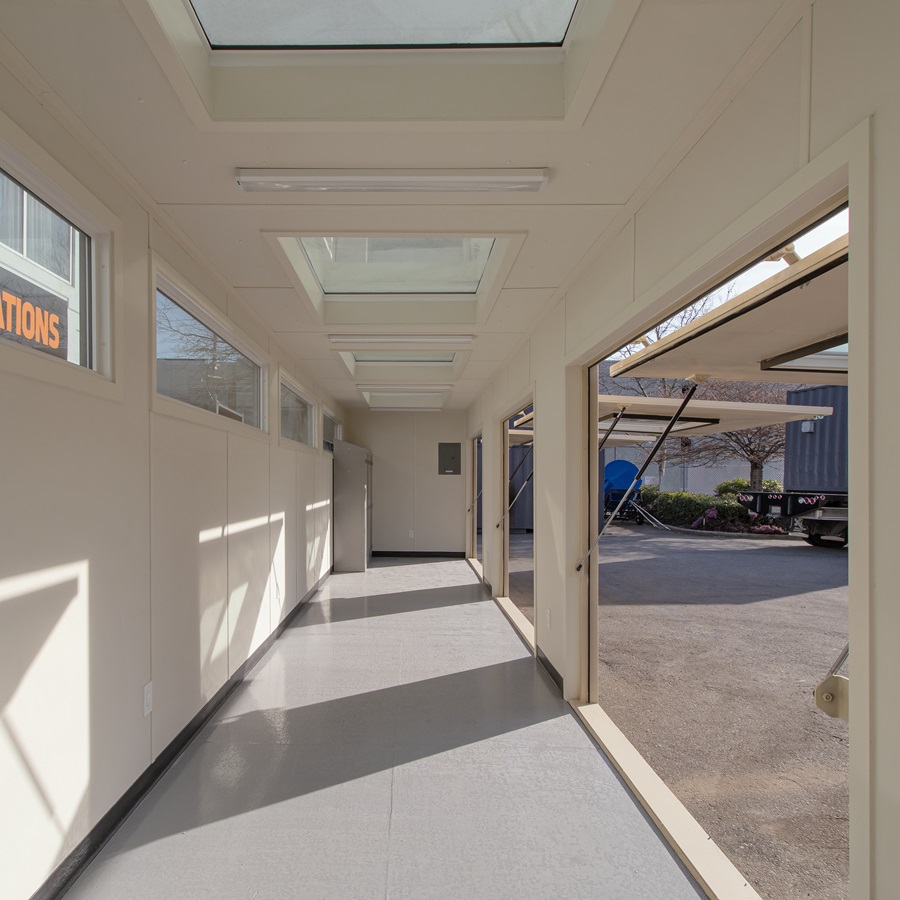 40&rsquo; Art Studio w/Flip up Doors - Tupcan Pty Ltd