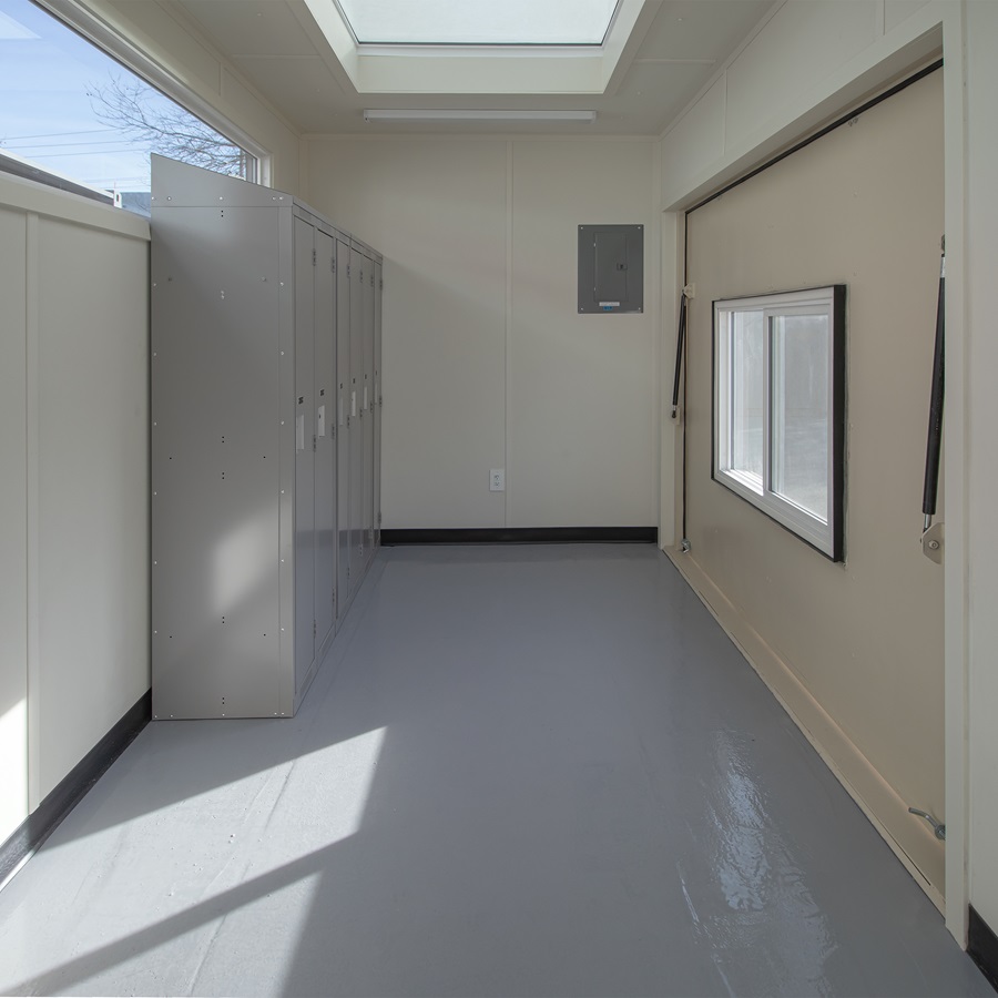 40&rsquo; Art Studio w/Flip up Doors - Tupcan Pty Ltd